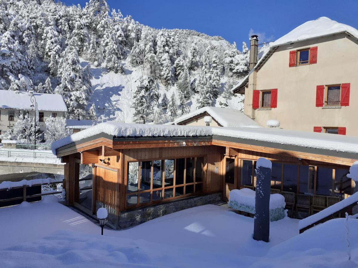 Auberge Du Bachelard Uvernet-Fours 외부 사진